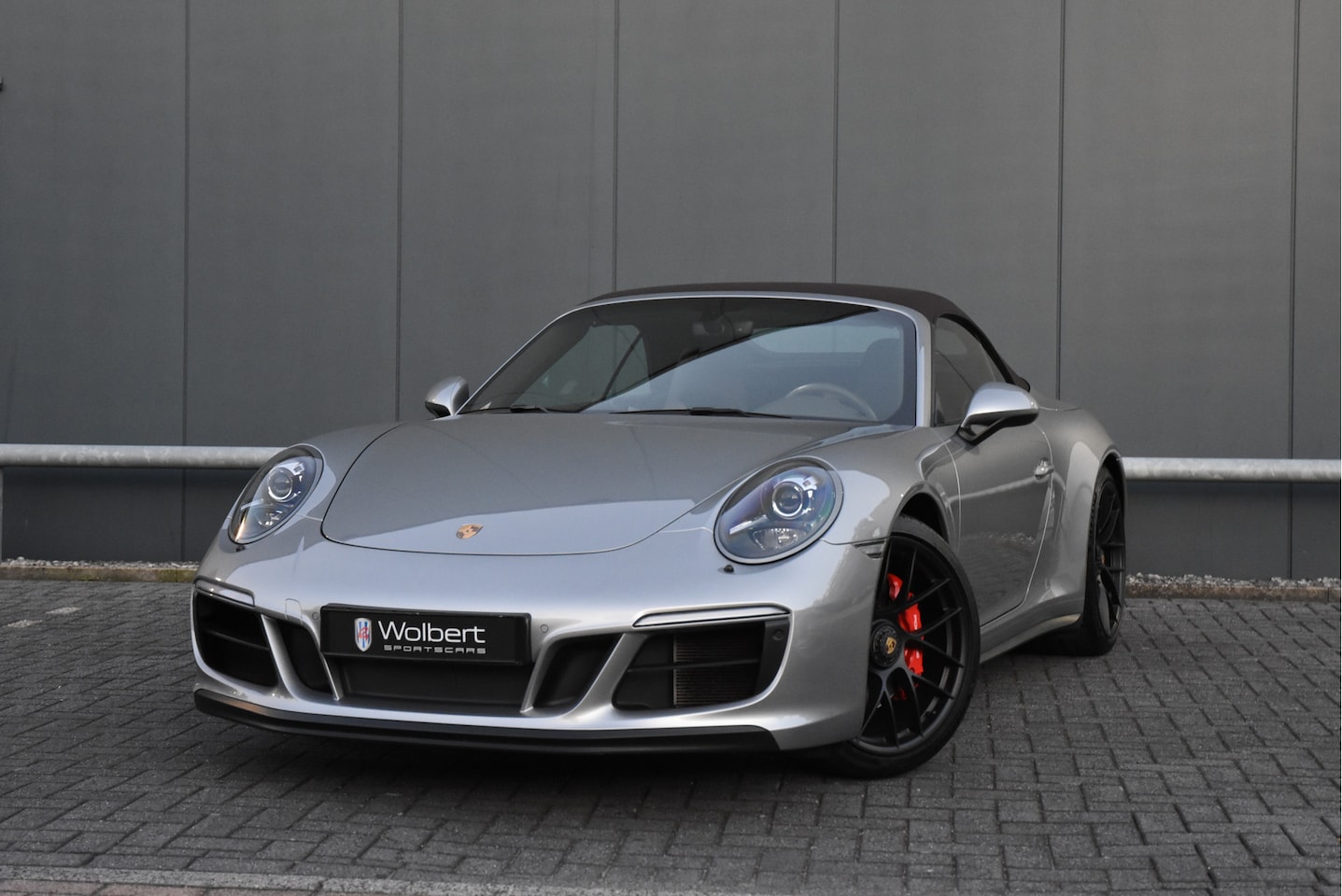 Porsche 911 Cabrio - 991 3.0 Carrera GTS - AutoWereld.nl