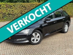 Skoda Superb Combi - 1.5 TSI ACT Business Edition Automaat | ACC | Navi | CarPlay | Keyless | LED