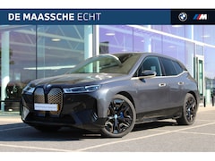 BMW iX - xDrive40 High Executive / Sportpakket / Panoramadak Sky Lounge / Trekhaak / Multifunctione