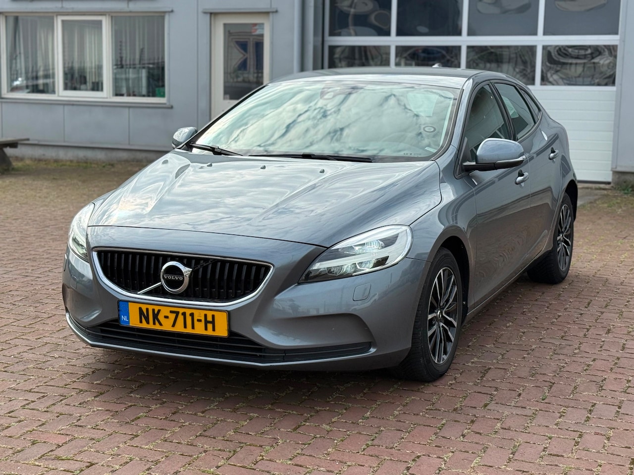 Volvo V40 - 2.0 D2 Nordic+ Export - AutoWereld.nl