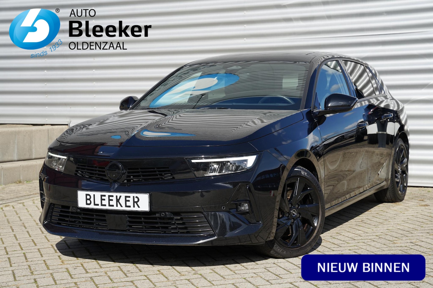 Opel Astra - 1.6 Hybr 180Pk GS Aut. Acc Ecc Cam. Schuifdak Trek - AutoWereld.nl