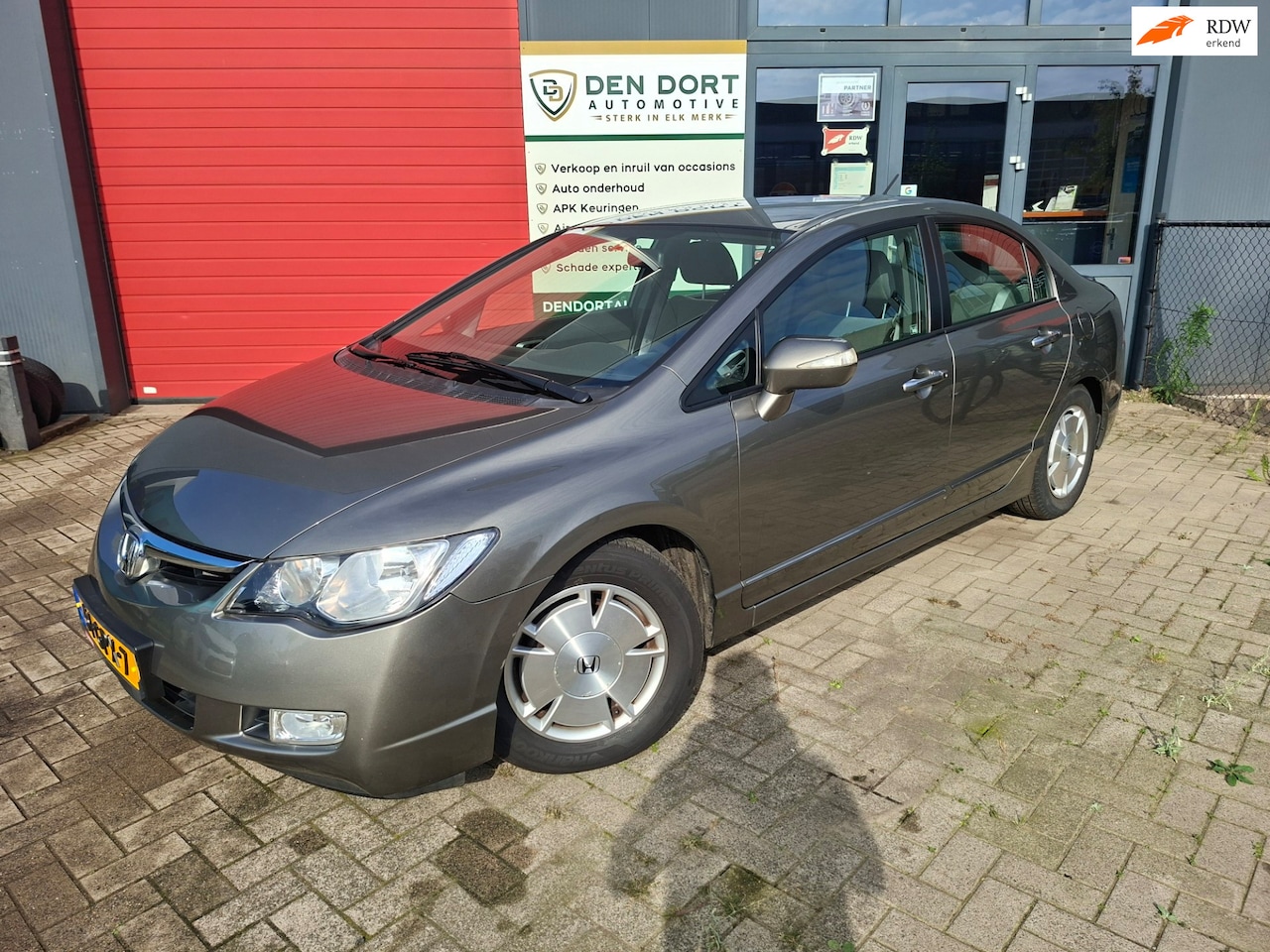 Honda Civic - 1.3 Hybrid 4 deurs * Airco * Automaat * Climaat * Centr. Vergr. * Stoelverw. 1ste eigenaar - AutoWereld.nl