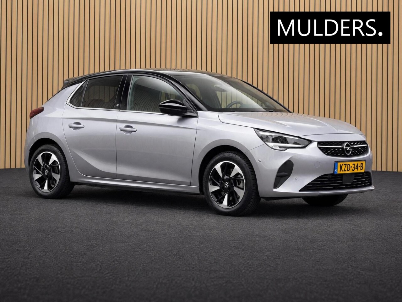Opel Corsa-e - Elegance 50 kWh | Apple Carplay / Panoramadak / Camera - AutoWereld.nl