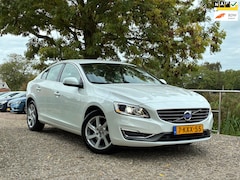 Volvo S60 - 1.6 T3 Summum | Leder + Cruise + Clima nu € 6.975,