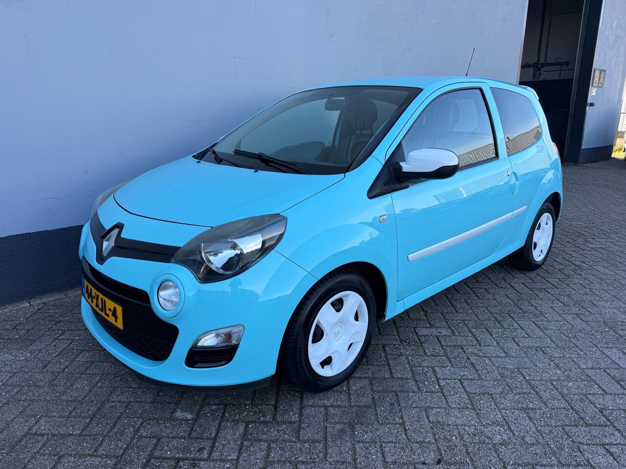 Renault Twingo - 1.2 16V Collection - Airco - Cruise Control - AutoWereld.nl