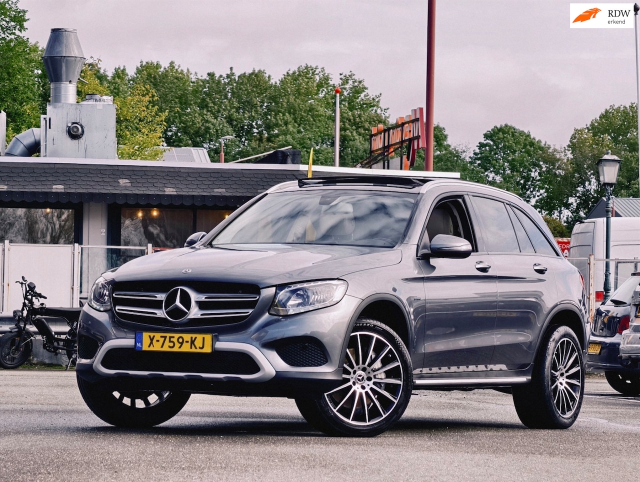 Mercedes-Benz GLC-klasse - 350e 4MATIC Premium Plus 350e 4MATIC Premium Plus - AutoWereld.nl