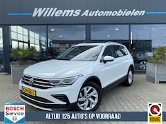 Volkswagen Tiguan - 1.4 TSI eHybrid Business+ Trekhaak Wegklapbaar , Stoelverwarming , Navigatie