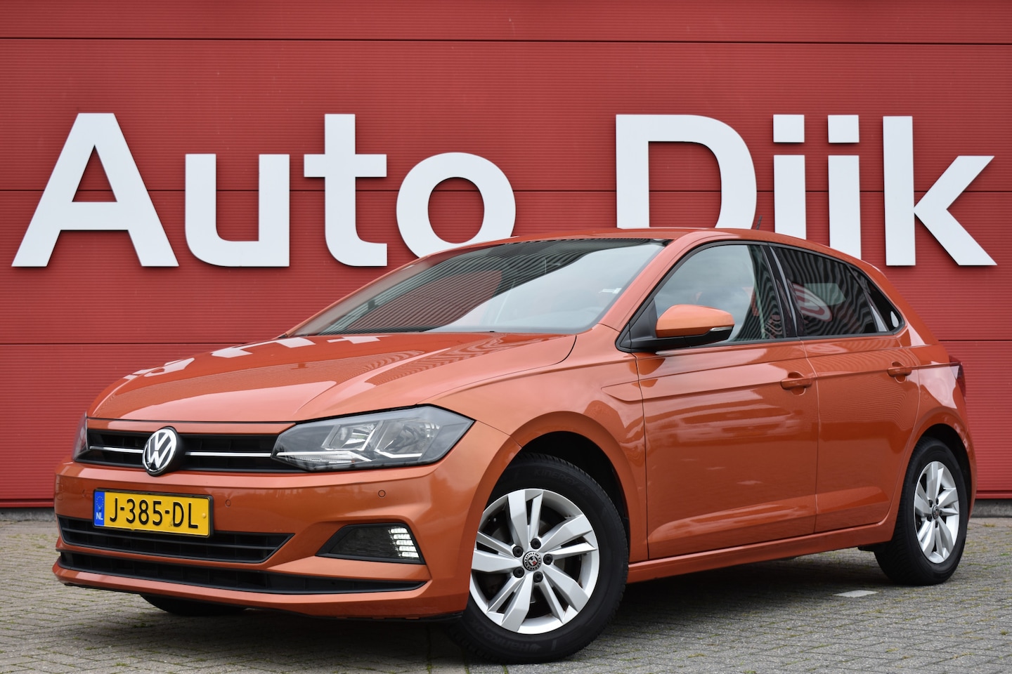 Volkswagen Polo - 1.0 TSI Comfortline Business Carplay | Navi | Adapt. Cruise | Clima | PDC V+A | LMV - AutoWereld.nl