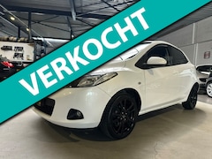 Mazda 2 - 2 1.3 TS/Dealer onderhouden/Airco//Apk nieuw bij aflevering