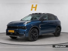 Lynk & Co 01 - 1.5 | Zwart optiek | Panoramadak | Camera | Navigatie | Memory | Lm velgen