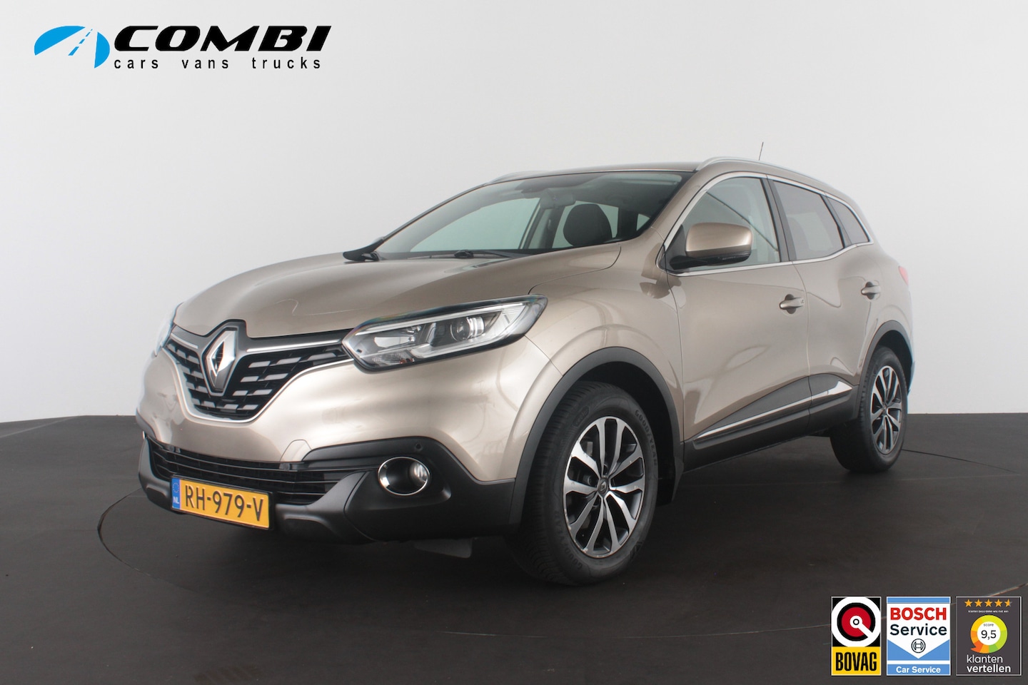 Renault Kadjar - 1.2 TCe Limited > Automaat/Trekhaak/all season banden/Apple Carplay/Android Auto - AutoWereld.nl