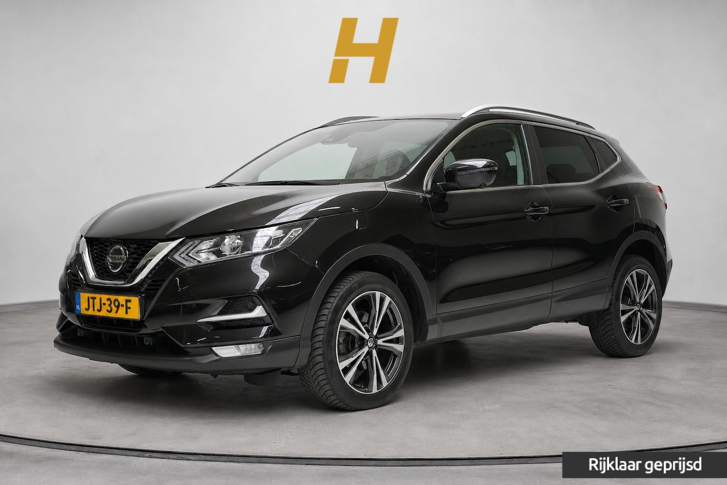 Nissan Qashqai - 1.3 DIG-T N-Connecta | 360 camera | Stoelverwarming | Panoramadak | Keyless | Navigatie - AutoWereld.nl
