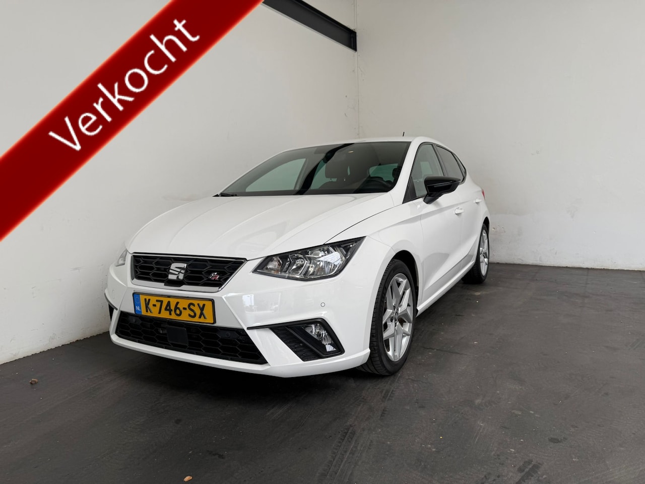 SEAT Ibiza - 1.0 TSI FR Business Intense. APK 03-2027! - AutoWereld.nl