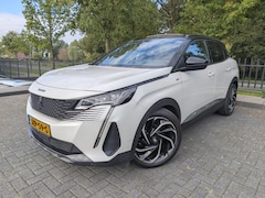 Peugeot 3008 - GT | Pano | Luxe Leder | Premium Sound | Stoelverw. | LED | Camera |