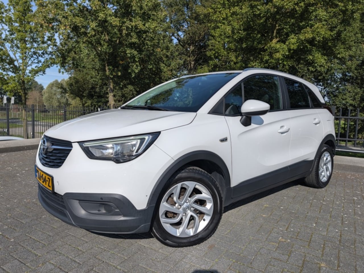 Opel Crossland X - 1.2 Edition | 81PK | LED | PDC | Stoelverw. | Climate & Cruise Control | App conn. - AutoWereld.nl