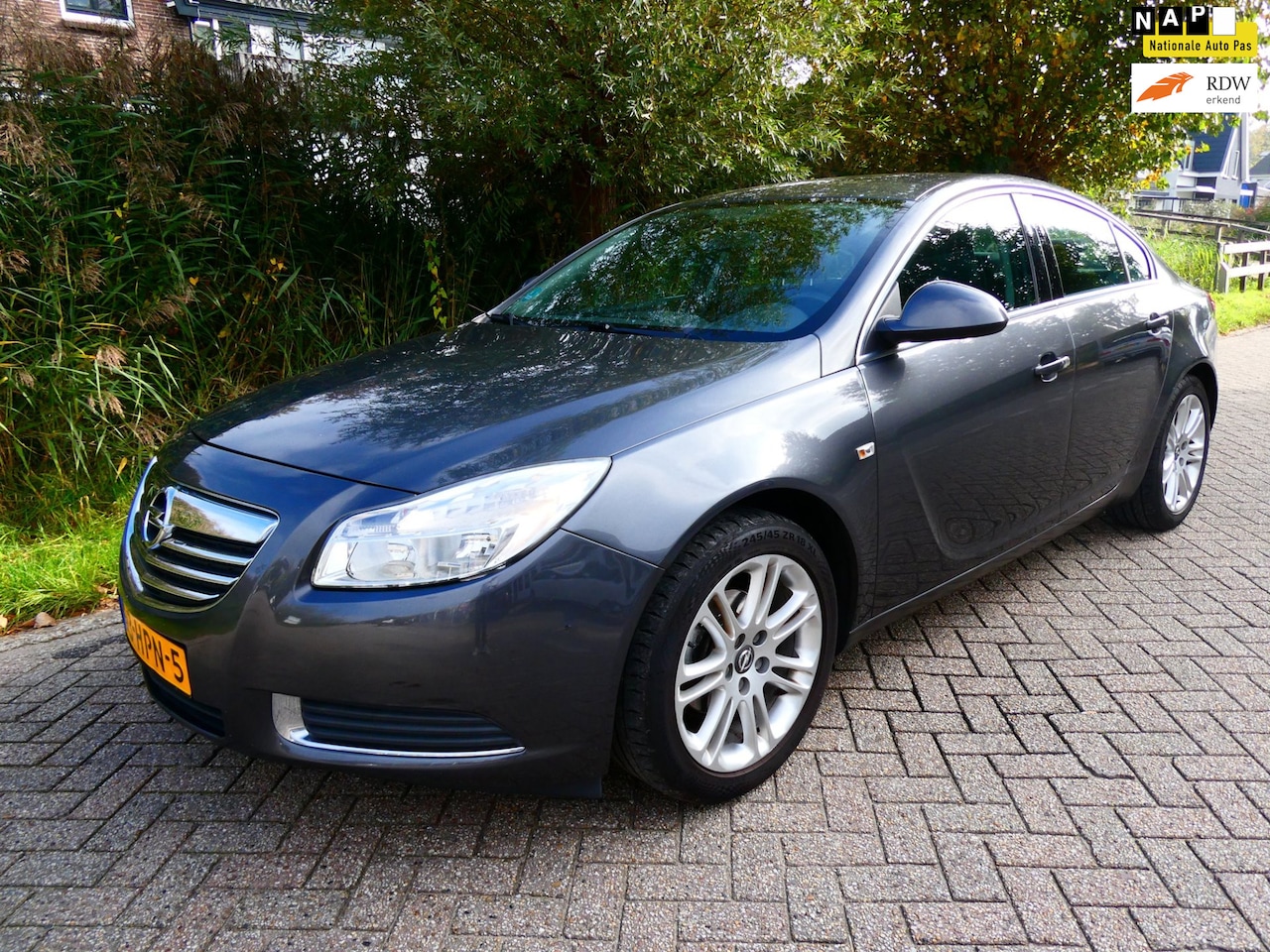 Opel Insignia - 1.8 Edition Clima Navi Trekhaak EXPORT - HANDEL - LEES TEKST - AutoWereld.nl
