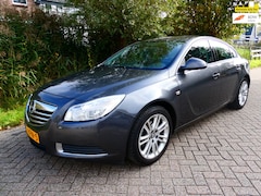 Opel Insignia - 1.8 Edition Clima Navi Trekhaak EXPORT - HANDEL - LEES TEKST