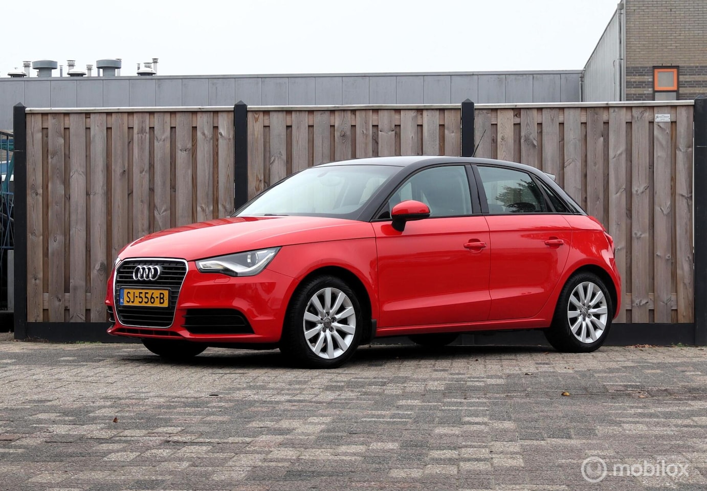 Audi A1 Sportback - 1.2 TFSI Attraction Pro Line Business 1.2 TFSI Attraction Pro Line Business - AutoWereld.nl
