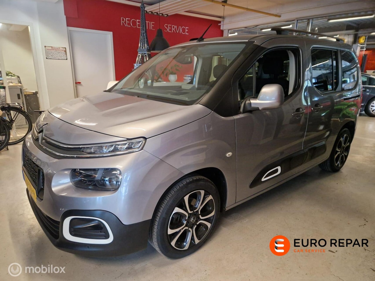 Citroën Berlingo XL - 1.2 PureTech Shine Trkehaak panoramadak - AutoWereld.nl