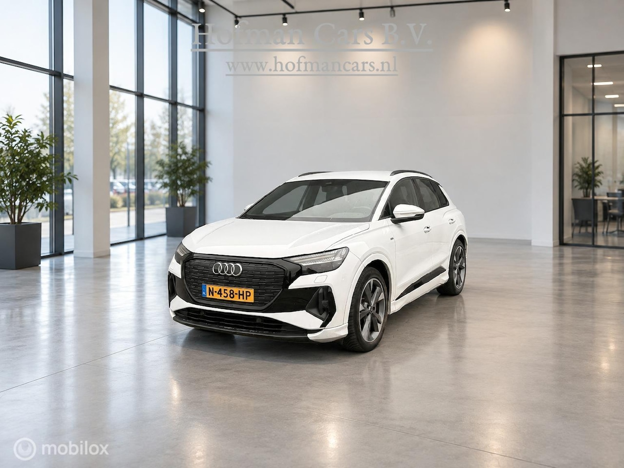 Audi Q4 e-tron - 40 Launch edition S Competition 77 kWh | SOH 90% | 20" | SPORTSTOELEN | CAMERA | LEDER - AutoWereld.nl