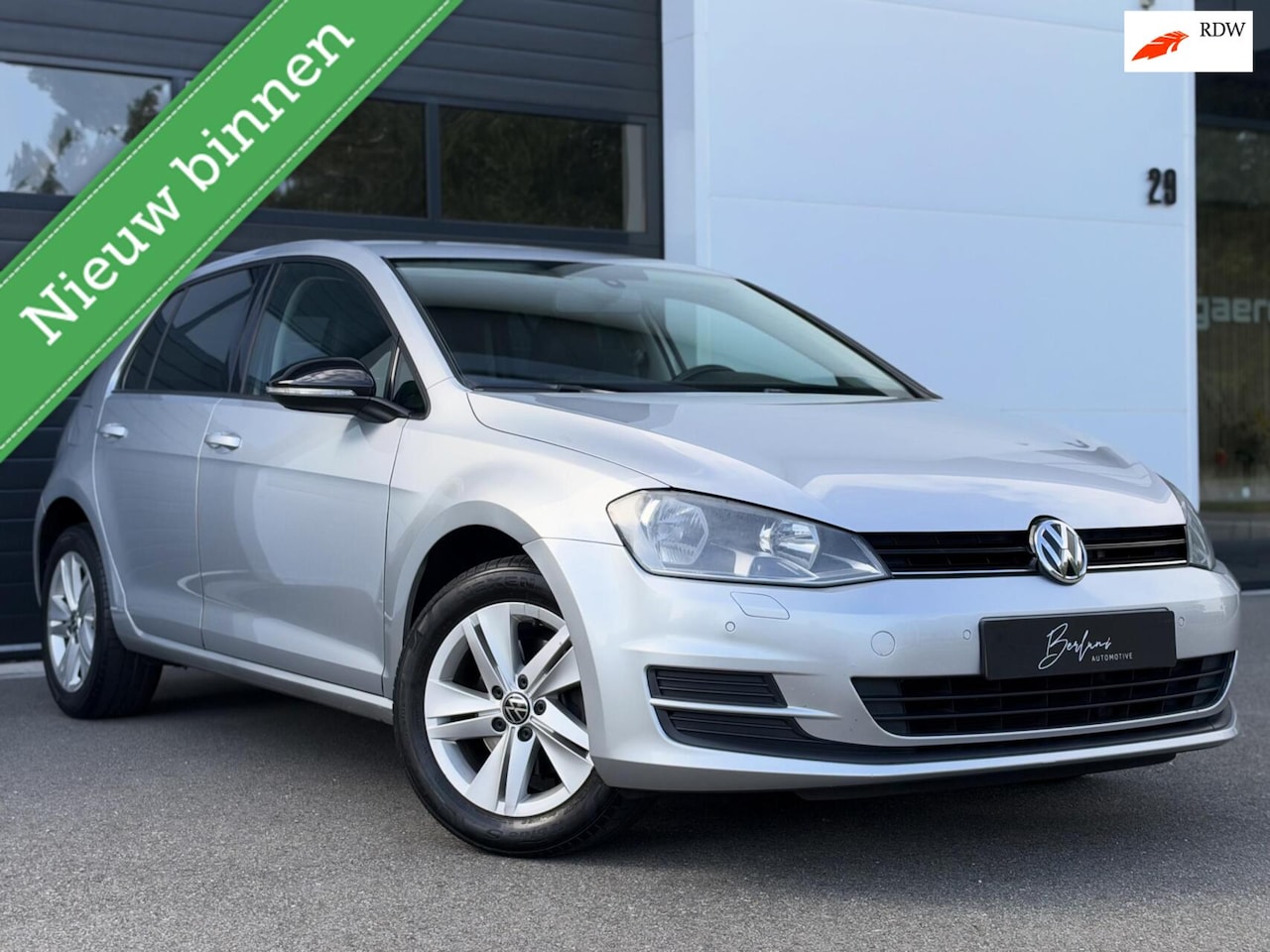 Volkswagen Golf - 1.2 TSI Comfortline CARPLAY | Half leder - AutoWereld.nl