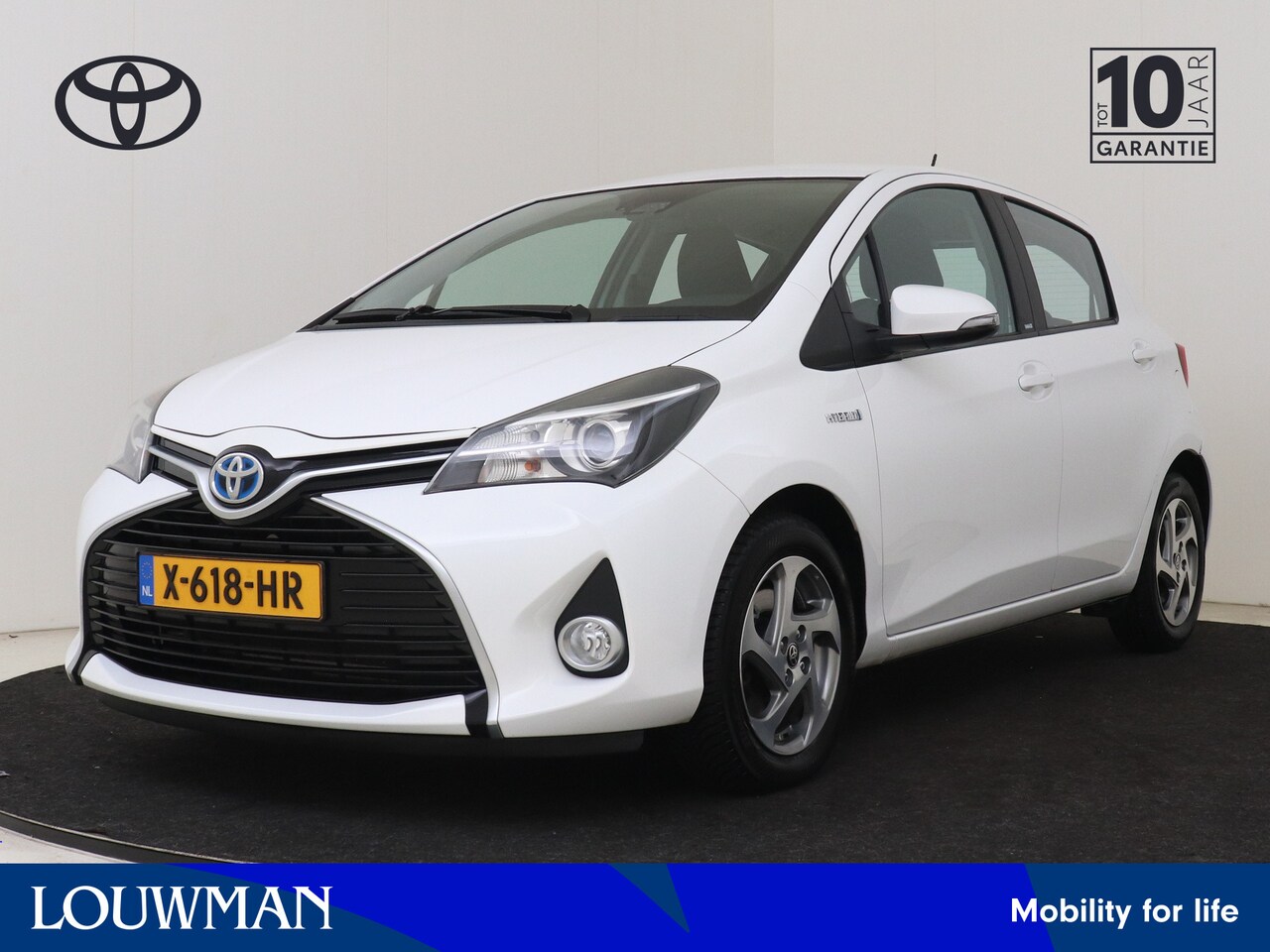 Toyota Yaris - 1.5 Hybrid Trend | Dealer onderhouden | Climate control | Achteruitrijcamera | Velgen | Bl - AutoWereld.nl