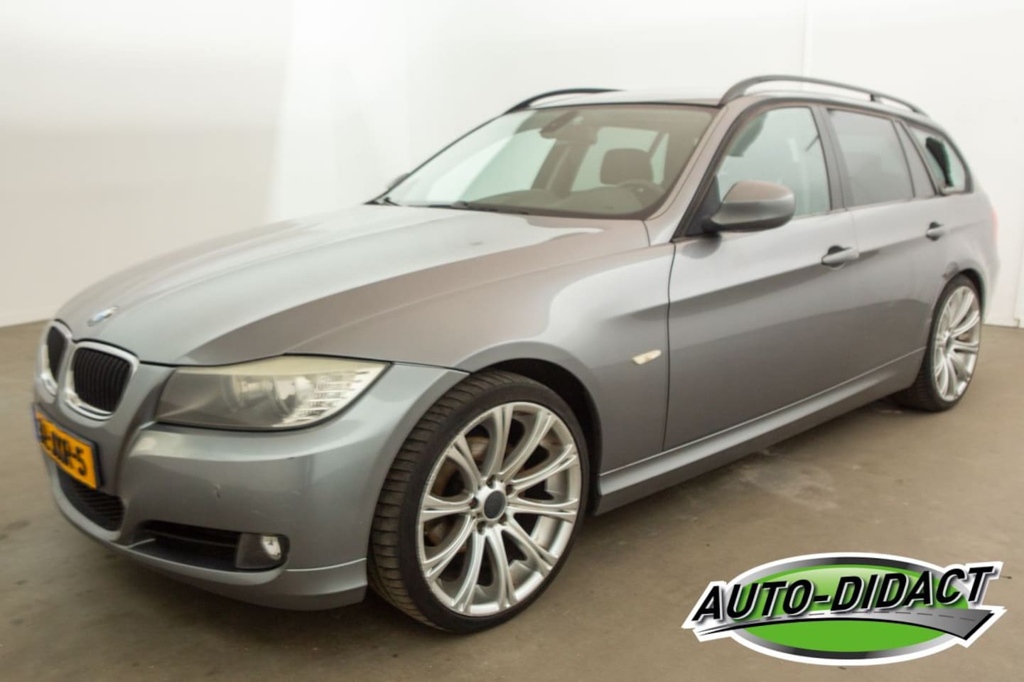 BMW 3-serie Touring - 316i Navi Clima Business Line - AutoWereld.nl