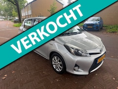 Toyota Yaris - AUTOMAAT / 82.000 km / Camera / Dealer onderhouden