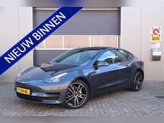 Tesla Model 3 - Standard RWD Plus 60 kWh, Stoel & Stuurverwarmd, Camera, Trekhaak, Navi