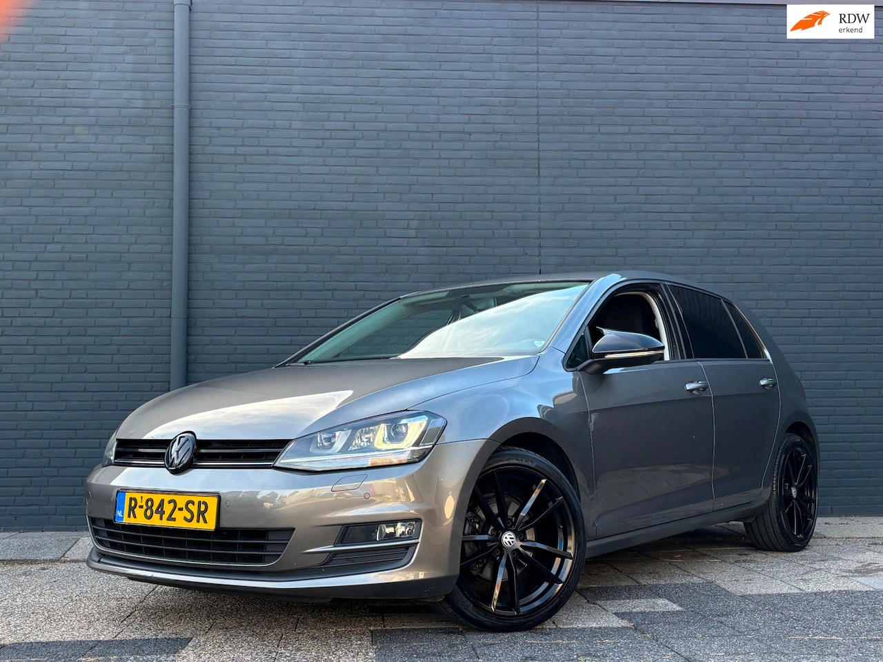 Volkswagen Golf - 1.2 TSI Trendline | Automaat | Stoelverwarming | Pretoria - AutoWereld.nl