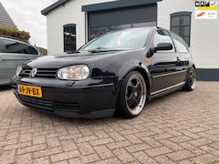 Volkswagen Golf - 2.3 V5 Highline 170 PK Leer, Xenon, Clima, Porsche velgen, schroefset,