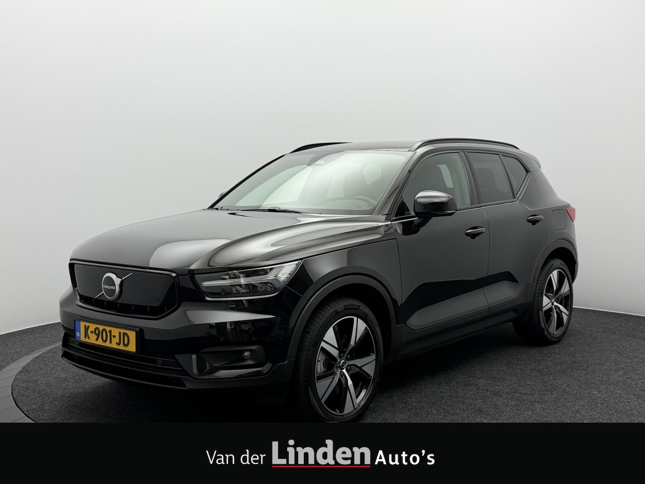 Volvo XC40 - Recharge P8 AWD R-Design 408PK SOH 93,3% | Trekhaak | Harman/Kardon | Camera | Stoel/Stuur - AutoWereld.nl
