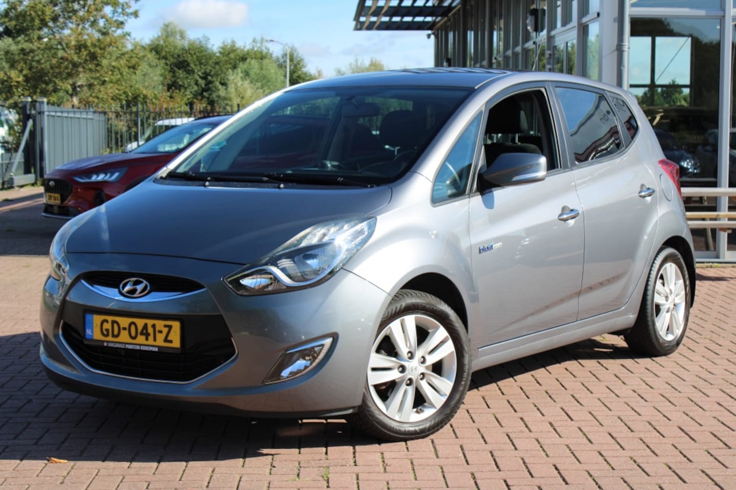 Hyundai ix20 - 1.4i blue 90pk Go! - AutoWereld.nl
