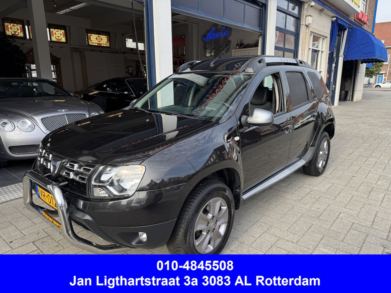 Dacia Duster - 1.5 dCi 4x2 Série Limitée BlackShadow EURO 6/AIRCO/NAVI - AutoWereld.nl