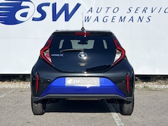 Toyota Aygo X - 1.0 VVT-i MT Pulse | Navi | PDC | Camera | DAB | Stoelverwarming