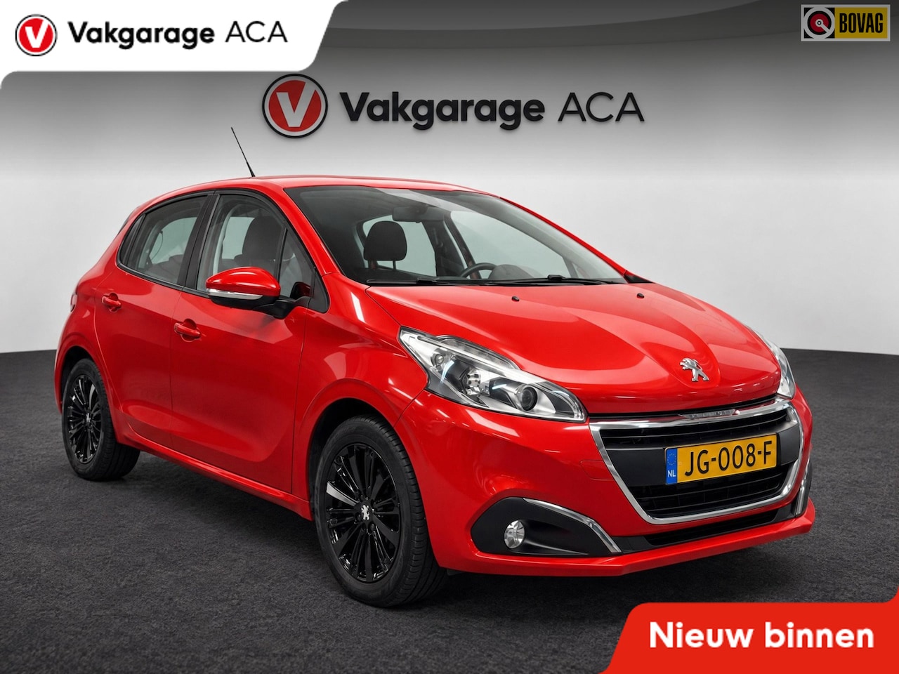 Peugeot 208 - 1.2 PureTech Blue Lion // 80.000 km // AIRCO // NAVI // CRUISE // PDC // TREKHAAK // - AutoWereld.nl