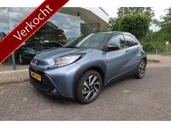 Toyota Aygo X - 1.0 CVT AUTOMAAT Pulse I CAMERA I APPLE CARPLAY I STOELVERW. 2273 KM