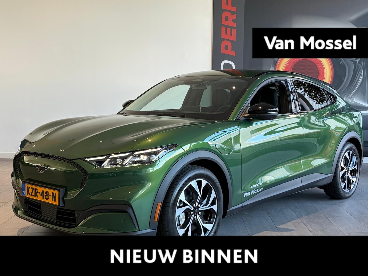 Ford Mustang Mach-E - Standard RWD 73 kWh | TECHNOLOGIE PACK+ | ADAPTIVE CRUISE | 360 CAMERA | B&O SOUND SYSTEM - AutoWereld.nl