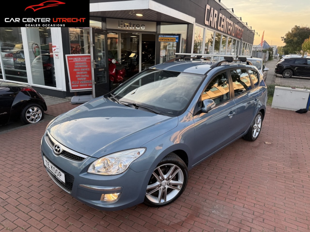 Hyundai i30 CW - 2.0i i-Catcher |automaat|leder|navi|airco|trekhaak| - AutoWereld.nl