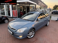 Hyundai i30 CW - 2.0i i-Catcher |automaat|leder|navi|airco|trekhaak|