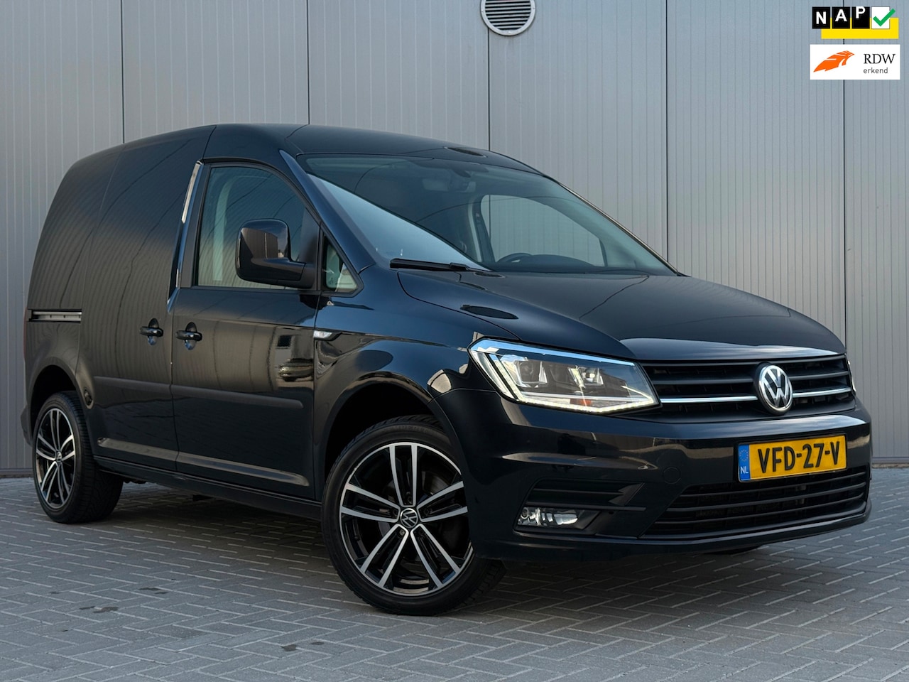 Volkswagen Caddy - 2.0 TDI L1H1 BMT Exclusive Edition 2.0 TDI L1H1 BMT Exclusive Edition - AutoWereld.nl