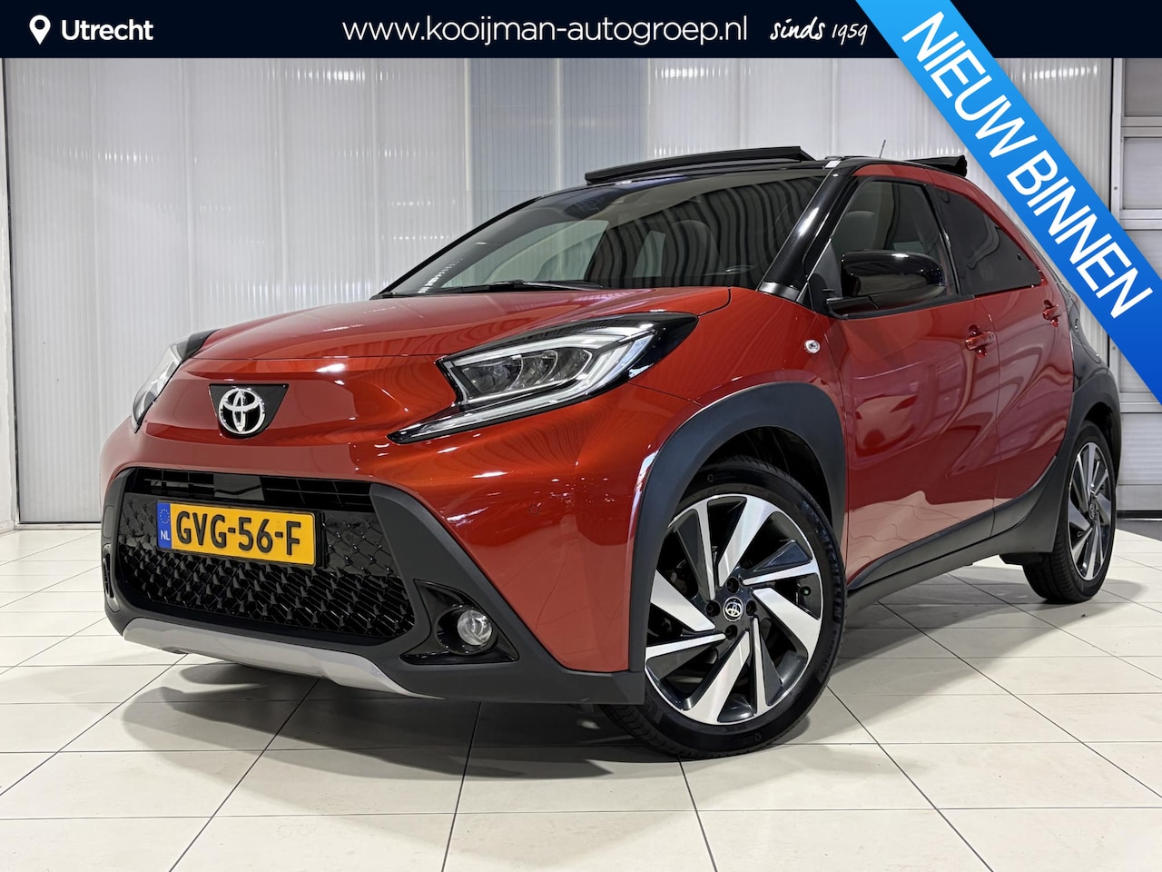 Toyota Aygo X - 1.0 VVT-i S-CVT Envy Elektrisch Schuif Dak, Parkeersensoren voor en achter, 2 Tone Lak, Ap - AutoWereld.nl