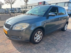 Skoda Fabia - 1.4-16V Tour APK 24-07-2027