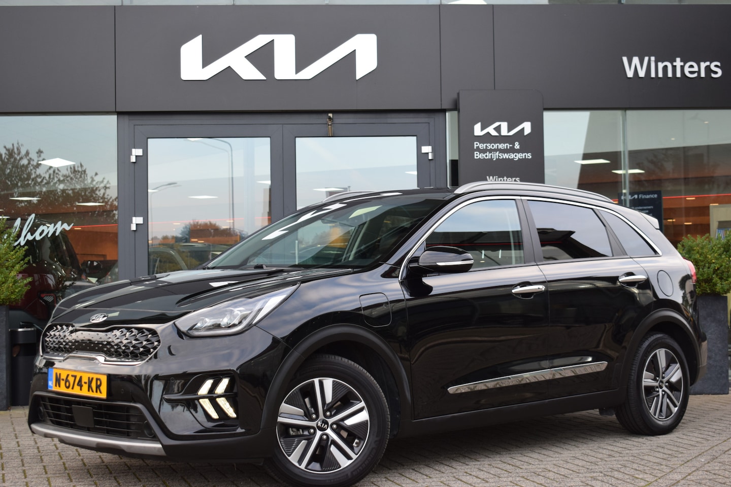 Kia Niro - 1.6 GDi PHEV ExecutiveLine | Adaptive Cruise | Climate | Camera | Pano/Schuifdak | Stoel v - AutoWereld.nl