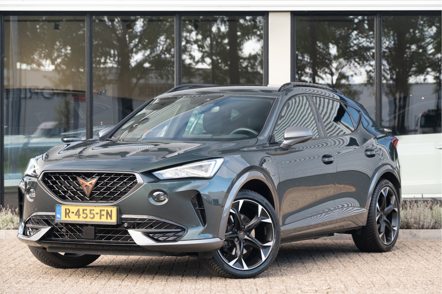 CUPRA Formentor - 1.4 e-Hybrid Performance | El. Trekhaak | ACC | Dodehoek | Park Assist | Stoel- Stuurverw. - AutoWereld.nl