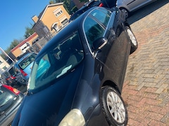 Volkswagen Jetta - 1.6 Comfortline Business