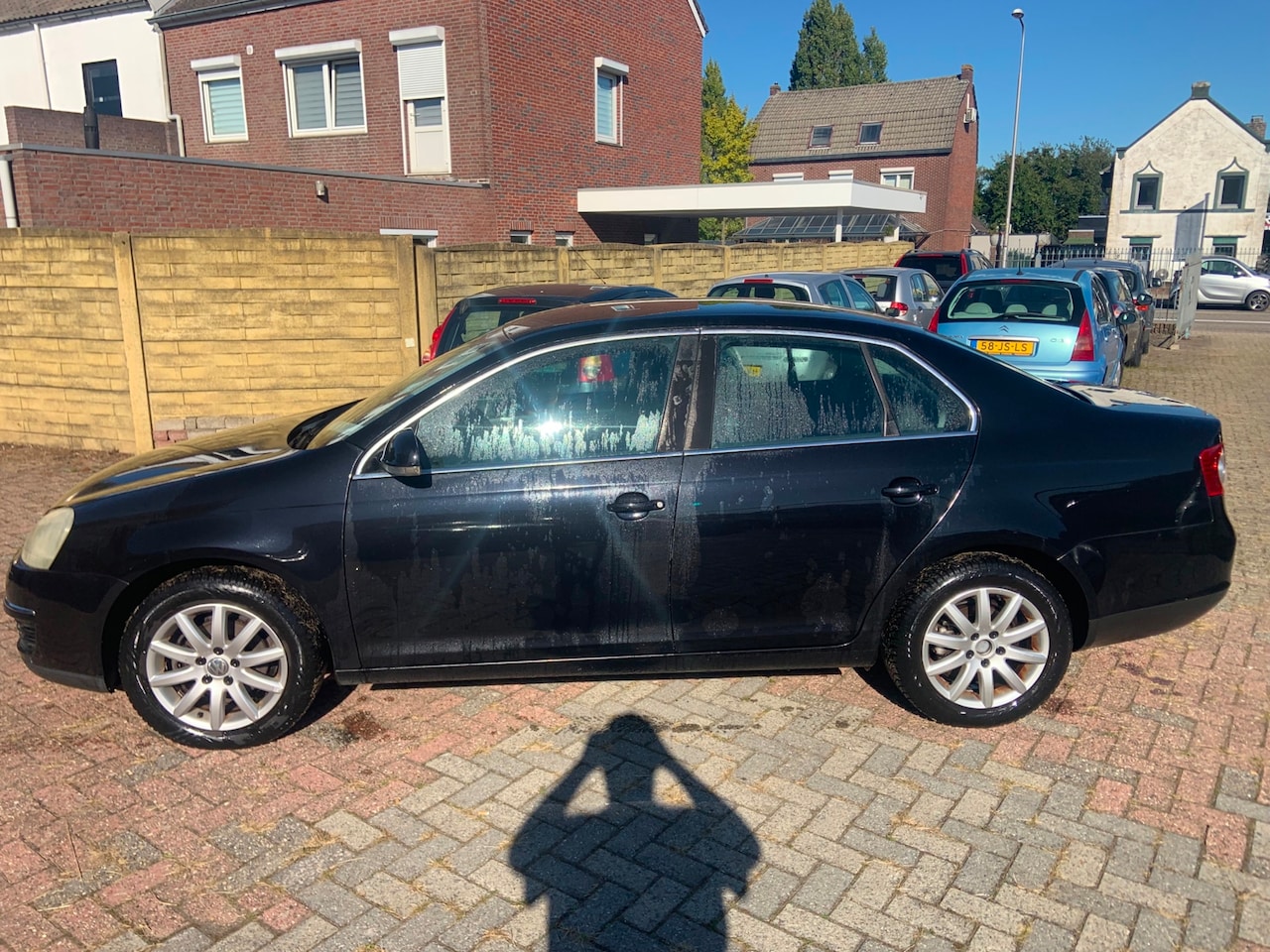 Volkswagen Jetta - 1.6 Comfortline Business 1.6 Comfortline Business - AutoWereld.nl
