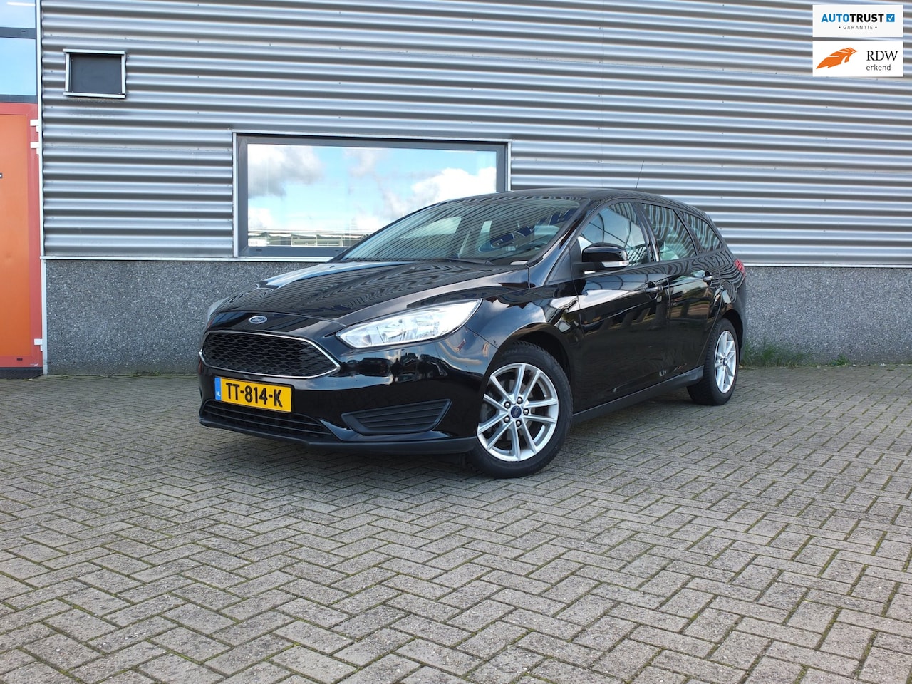 Ford Focus Wagon - 1.0 Titanium | Stuurverwarming | PDC | Cruise | 138.933KM - AutoWereld.nl