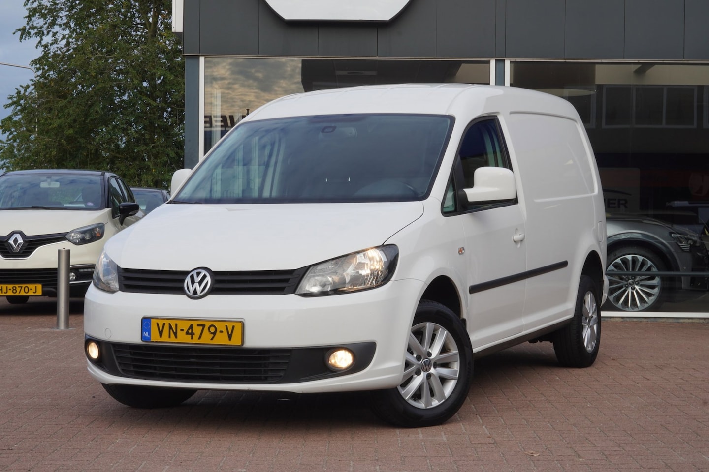 Volkswagen Caddy Maxi - 1.6 TDI BMT Airco | Elek. Pakket | Veel ruimte | LM velgen | BTW | Inruil mogelijk - AutoWereld.nl