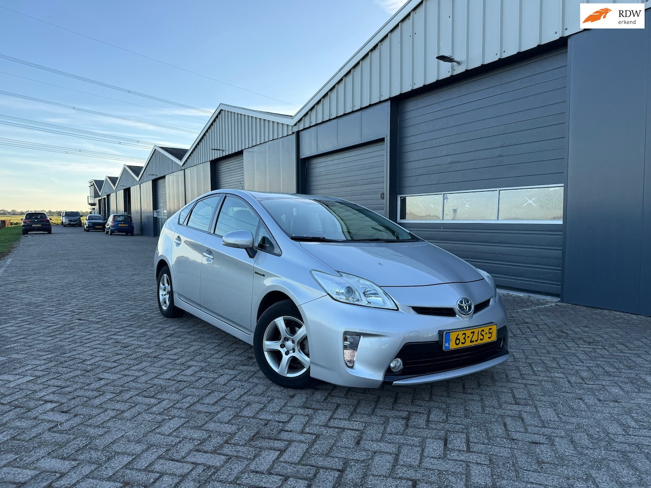 Toyota Prius - 1.8 Business Head-Up display/1eEigenaar/OH - AutoWereld.nl